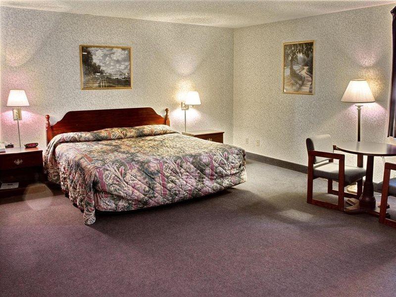 Red Roof Inn ไนแอการาฟอลส์ ภายนอก รูปภาพ
